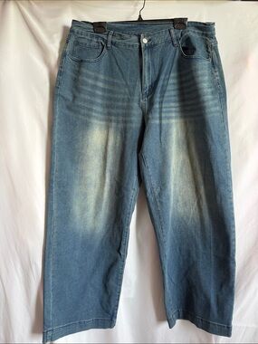 Women's Wide-Leg Flare Jeans in Faded Blue